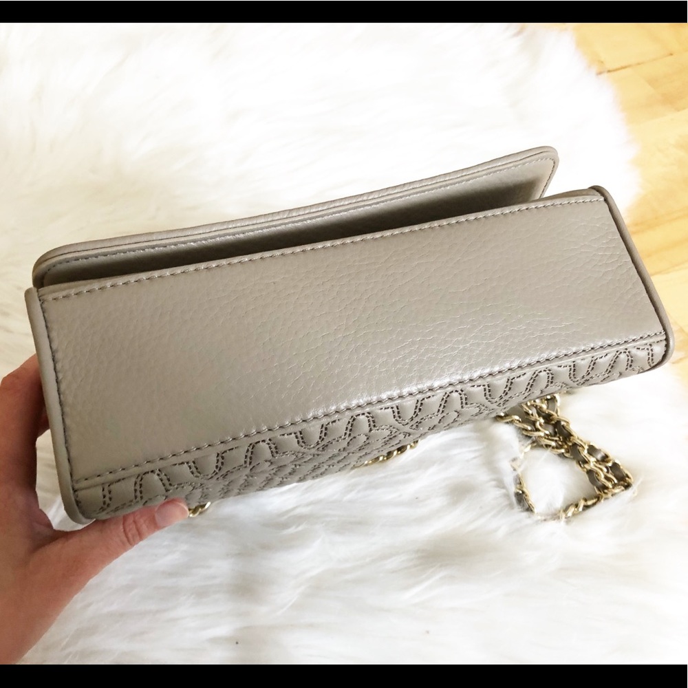 NEW Tory Burch Bryant quilted convertible crossbod - Picture 4 of 13